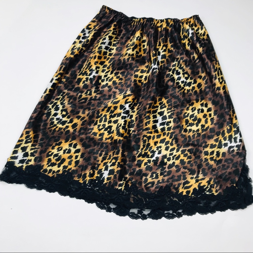 Victoria’s Secret Leopard Print Skirt Slip